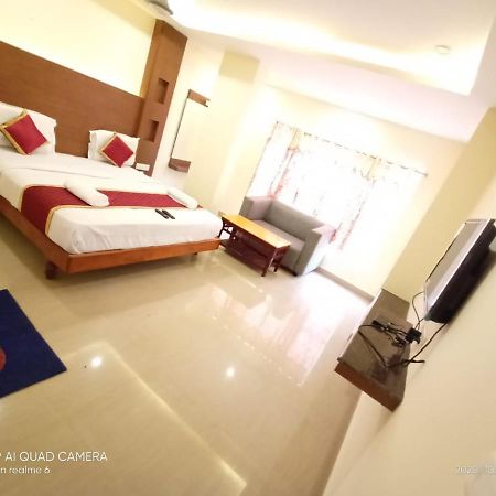 Hotel Meridian Castle Puducherry Exterior foto