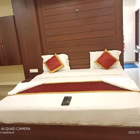 Hotel Meridian Castle Puducherry Exterior foto